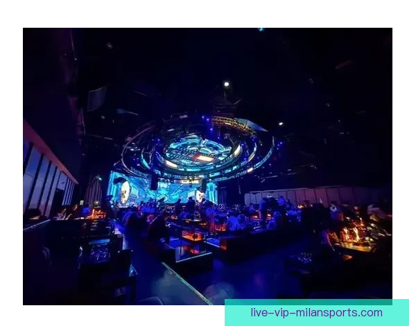 激情绿茵不夜城足球直播酒吧点燃城市夜生活新地标社交娱乐体验升级